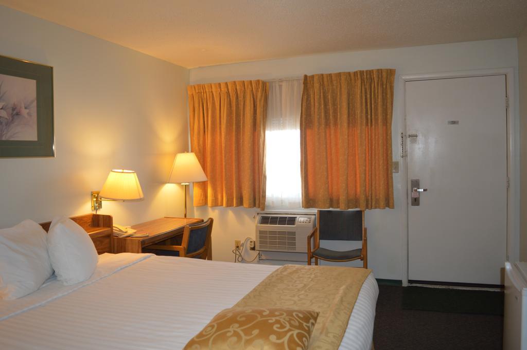Circle 5 Motel Olds ห้อง รูปภาพ